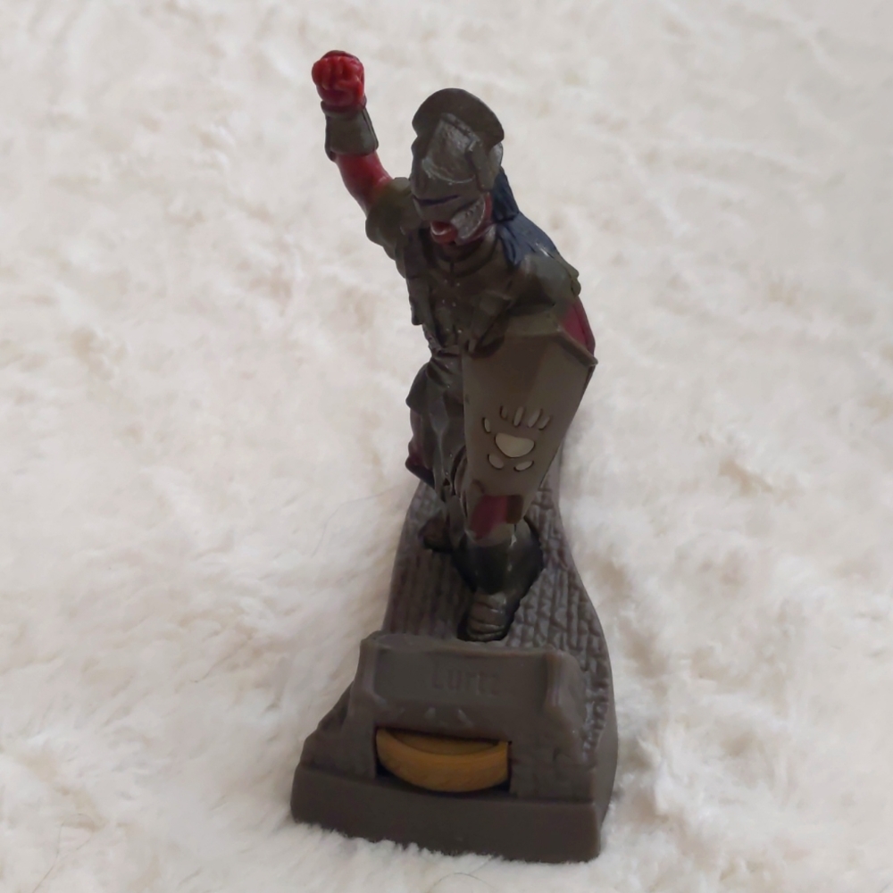2001 Lord of the Rings Lurtz Action Figure